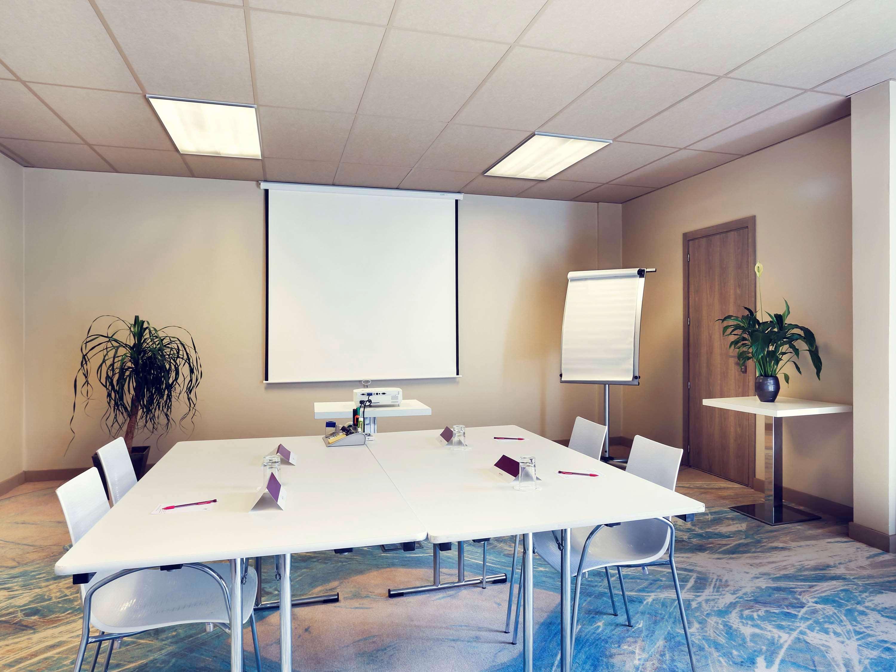Mercure Brive Ussac Bagian luar foto