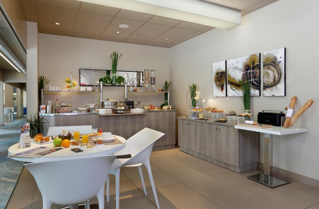 Mercure Brive Ussac Bagian luar foto