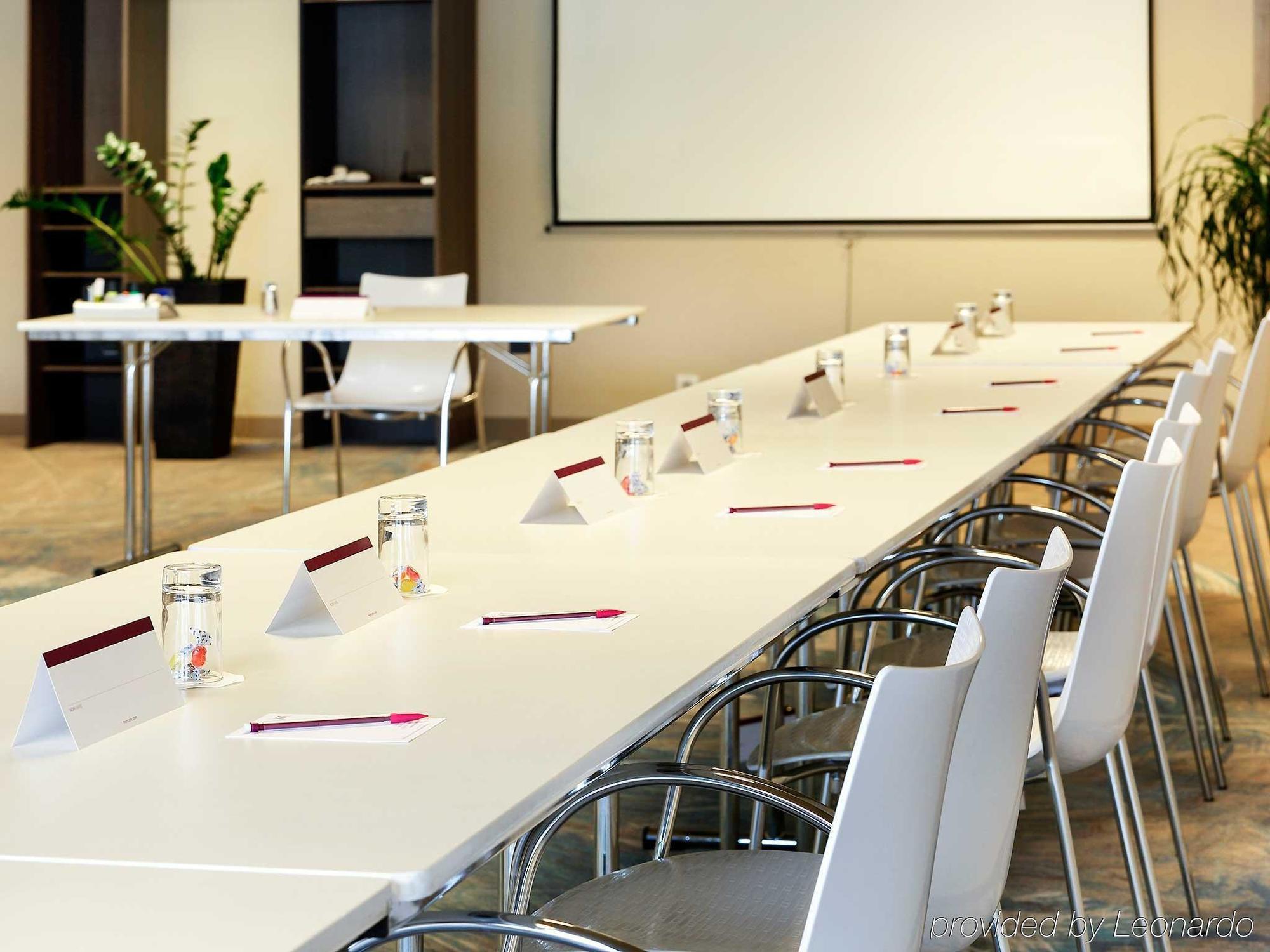 Mercure Brive Ussac Bagian luar foto