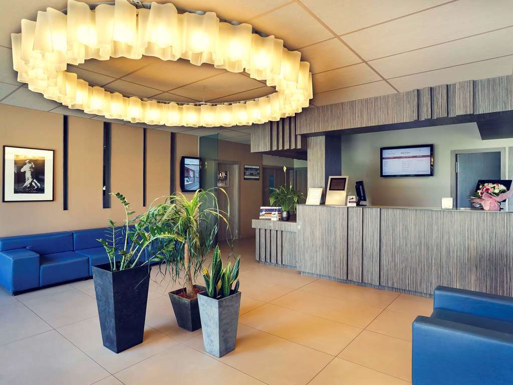 Mercure Brive Ussac Bagian luar foto